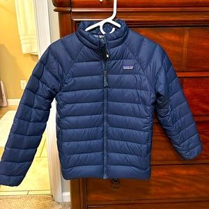Boys Patagonia Jacket- navy size XL 14